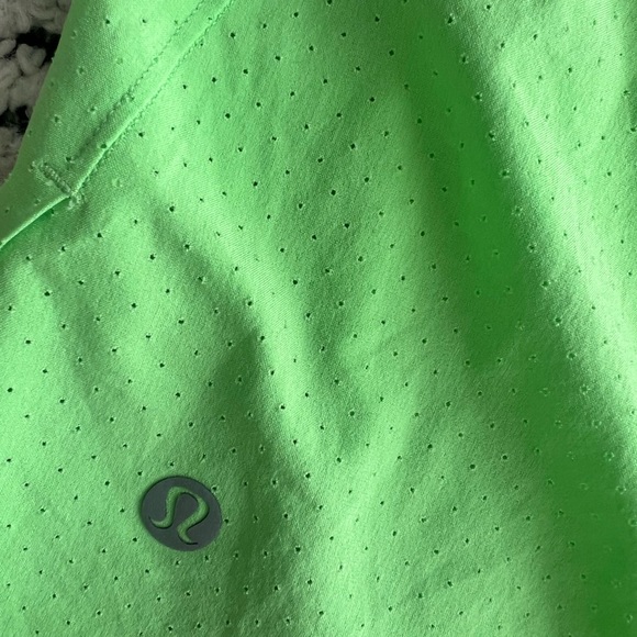 ‼️LULU LEMON FAST & FREE SHORTS‼️ - Picture 4 of 6